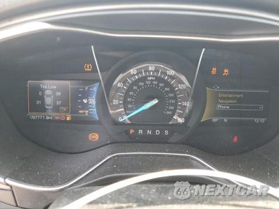 Zdjęcie 9 z 12 samochodu: 2018 FORD FUSION SE VIN:3FA6P0H96JR153451 - miniatura
