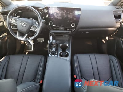 Zdjęcie 8 z 15 samochodu: 2022 LEXUS NX 450H VIN:JTJKKCFZ8N2003991 - miniatura