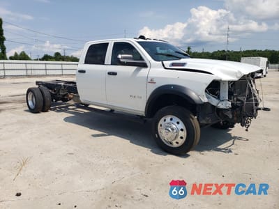 Czwarte zdjęcie samochodu z boku: 2022 RAM 4500 VIN:3C7WRLFL5NG300688 - miniatura