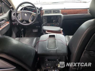 Zdjęcie 8 z 13 samochodu: 2013 CHEVROLET AVALANCHE LTZ VIN:3GNTKGE74DG105106 - miniatura