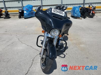 Drugie zdjęcie samochodu z przodu: 2023 HARLEY-DAVIDSON FLHX VIN:1HD1KBC15PB677914 - miniatura