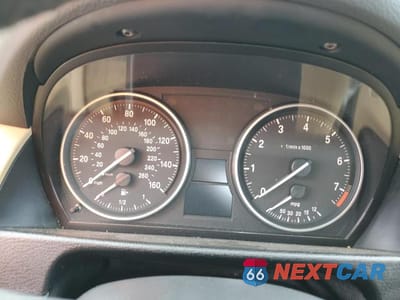 Zdjęcie 9 z 13 samochodu: 2015 BMW X1 XDRIVE28I VIN:WBAVL1C58FVY26050 - miniatura