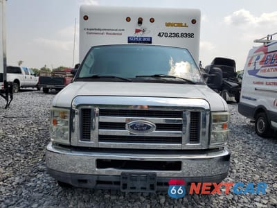 Piąte zdjęcie samochodu w środku: 2010 FORD ECONOLINE E350 SUPER DUTY CUTAWAY VAN VIN:1FDWE3FL2ADA97304 - miniatura