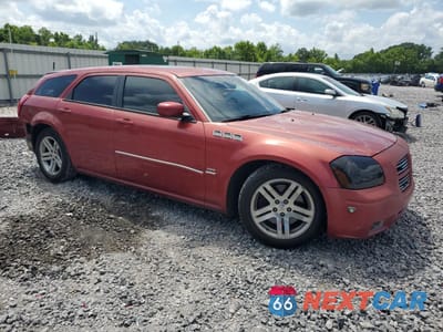 Czwarte zdjęcie samochodu z boku: 2005 DODGE MAGNUM R/T VIN:2D4GV58235H649039 - miniatura