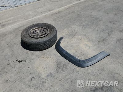 Zdjęcie 12 z 13 samochodu: 2023 TOYOTA TACOMA DOUBLE CAB VIN:3TMCZ5ANXPM580620 - miniatura