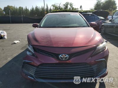 Piąte zdjęcie samochodu w środku: 2021 TOYOTA CAMRY LE VIN:4T1C11AK3MU586865 - miniatura