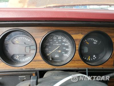 Zdjęcie 9 z 14 samochodu: 1993 DODGE D-SERIES D300 VIN:1B7ME36C9PS213985 - miniatura