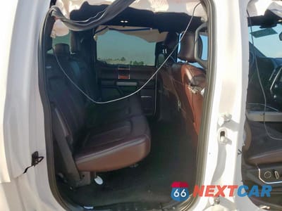 Zdjęcie 10 z 13 samochodu: 2017 FORD F250 SUPER DUTY VIN:1FT7W2BT8HED07169 - miniatura