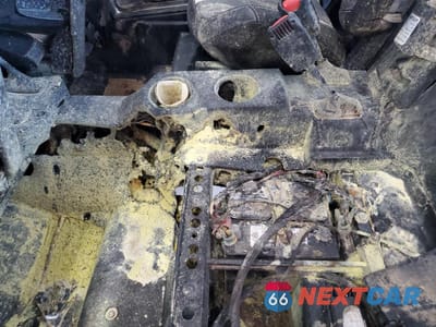 Zdjęcie 9 z 10 samochodu: 2016 POLARIS RZR 4 900 EPS VIN:4XAVCE872GB674698 - miniatura