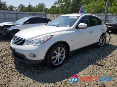 2015 INFINITI QX50 JN1BJ0HR0FM773497 - główne zdjęcie licytacji z USA - miniatura
