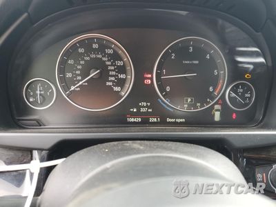 Zdjęcie 9 z 16 samochodu: 2015 BMW X5 XDRIVE35D VIN:5UXKS4C53F0N07001 - miniatura