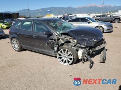 Czwarte zdjęcie samochodu z boku: 2011 AUDI A3 PREMIUM VIN:WAUDFAFM8BA023066 - miniatura