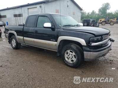 Czwarte zdjęcie samochodu z boku: 2002 CHEVROLET SILVERADO K1500 VIN:2GCEK19T521146873 - miniatura