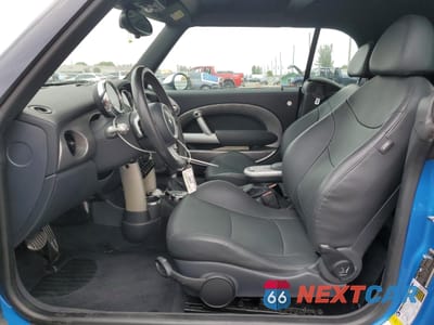 Zdjęcie 7 z 12 samochodu: 2008 MINI COOPER S VIN:WMWRH33588TL97165 - miniatura
