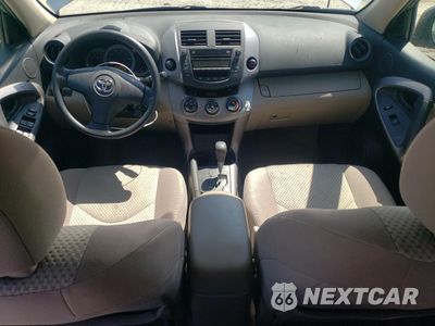 Zdjęcie 8 z 13 samochodu: 2007 TOYOTA RAV4 VIN:JTMZD33V175071290 - miniatura