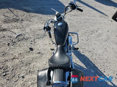 Zdjęcie 6 z 10 samochodu: 2003 HARLEY-DAVIDSON XL883 HUGGER VIN:1HD4CEM153K425939 - miniatura