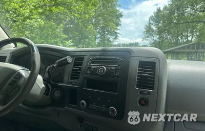 Zdjęcie 7 z 11 samochodu: 2012 NISSAN NV 1500 VIN:1N6BF0KL0CN118374 - miniatura