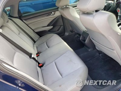 Zdjęcie 10 z 13 samochodu: 2019 HONDA ACCORD LX VIN:1HGCV1F18KA146164 - miniatura