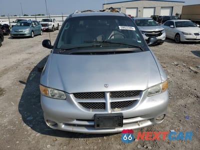 Piąte zdjęcie samochodu w środku: 2000 DODGE GRAND CARAVAN ES VIN:1B4GP74L3YB684949 - miniatura