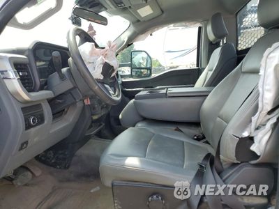 Zdjęcie 7 z 13 samochodu: 2023 FORD F350 SUPER DUTY VIN:1FDRF3HN9PDA18311 - miniatura