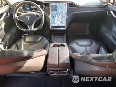 Zdjęcie 8 z 14 samochodu: 2014 TESLA MODEL S VIN:5YJSA1H1XEFP40396 - miniatura