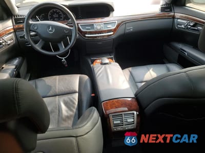 Zdjęcie 8 z 14 samochodu: 2007 MERCEDES-BENZ S 550 4MATIC VIN:WDDNG86X67A118472 - miniatura