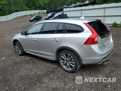 Drugie zdjęcie samochodu z przodu: 2017 VOLVO V60 CROSS COUNTRY PREMIER VIN:YV440MWK3H1039525 - miniatura
