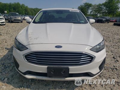 Piąte zdjęcie samochodu w środku: 2019 FORD FUSION SE VIN:3FA6P0LU2KR219409 - miniatura