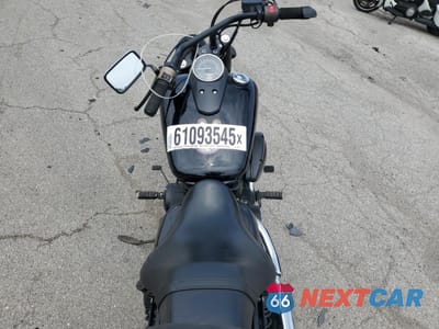 Zdjęcie 6 z 9 samochodu: 2015 HONDA VT750 C2B VIN:JH2RC5373FK501313 - miniatura