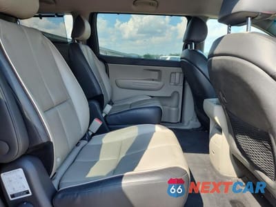 Zdjęcie 11 z 13 samochodu: 2017 KIA SEDONA LX VIN:KNDMB5C15H6239145 - miniatura