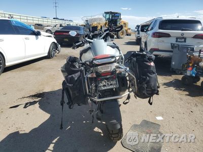 Czwarte zdjęcie samochodu z boku: 2020 BMW R 1250 GS ADVENTURE VIN:WB10J5308LZF79714 - miniatura