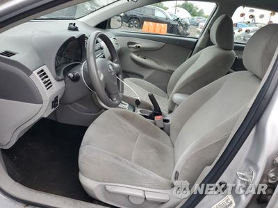 Zdjęcie 7 z 13 samochodu: 2010 TOYOTA COROLLA BASE VIN:1NXBU4EE2AZ353242 - miniatura