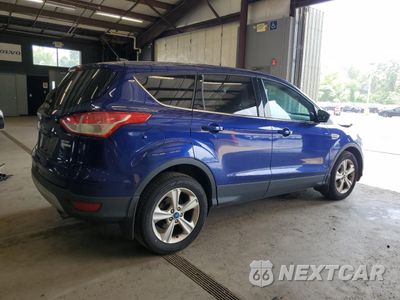 Trzecie zdjęcie samochodu z tyłu: 2016 FORD ESCAPE SE VIN:1FMCU9GX6GUB02104 - miniatura