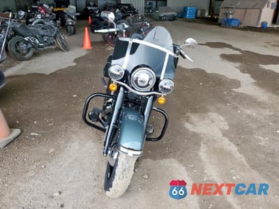 Drugie zdjęcie samochodu z przodu: 2020 HARLEY-DAVIDSON FLHCS VIN:1HD1YBK16LB023921 - miniatura