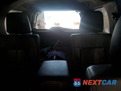 Zdjęcie 10 z 15 samochodu: 2014 LINCOLN NAVIGATOR VIN:5LMJJ2H58EEL03852 - miniatura