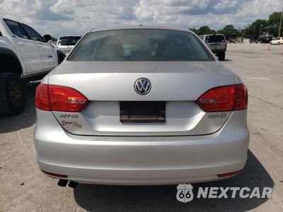 Zdjęcie 6 z 12 samochodu: 2013 VOLKSWAGEN JETTA SE VIN:3VWDX7AJ4DM444429 - miniatura