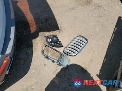 Zdjęcie 13 z 14 samochodu: 2008 BMW X5 4.8I VIN:5UXFE83548L167603 - miniatura
