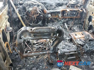 Zdjęcie 8 z 11 samochodu: 2018 GMC SIERRA K1500 SLT VIN:3GTU2NEJ4JG283901 - miniatura