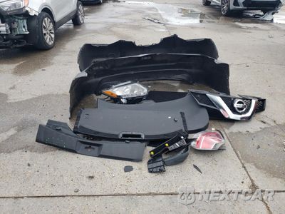 Zdjęcie 13 z 16 samochodu: 2015 NISSAN ROGUE S VIN:KNMAT2MT9FP551152 - miniatura