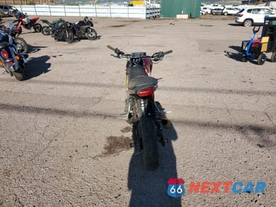 Czwarte zdjęcie samochodu z boku: 2015 HONDA GROM 125 VIN:MLHJC6119F5103738 - miniatura