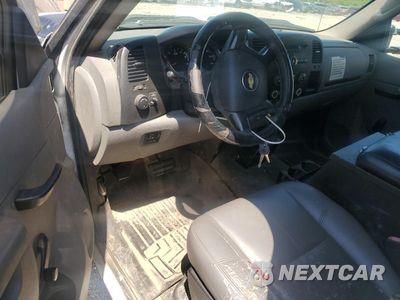 Zdjęcie 8 z 12 samochodu: 2013 CHEVROLET SILVERADO C3500 VIN:1GB3CZCG9DF151153 - miniatura