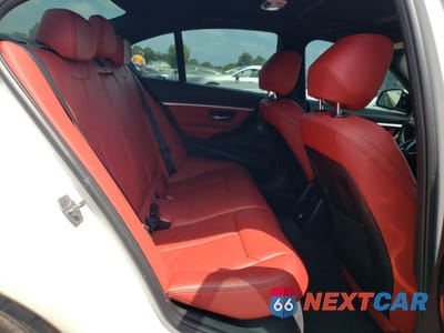 Zdjęcie 10 z 12 samochodu: 2018 BMW 340 XI VIN:WBA8B7G55JNU94901 - miniatura