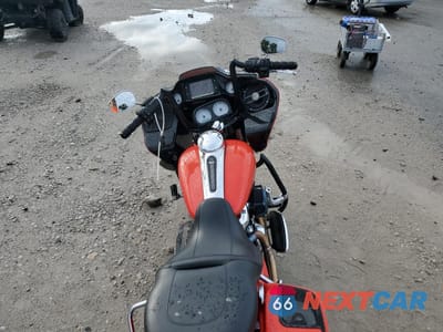 Zdjęcie 6 z 10 samochodu: 2017 HARLEY-DAVIDSON FLTRXS ROAD GLIDE SPECIAL VIN:1HD1KTC17HB675914 - miniatura