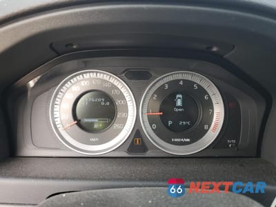 Zdjęcie 9 z 13 samochodu: 2011 VOLVO XC70 3.2 VIN:YV4952BZ2B1108095 - miniatura