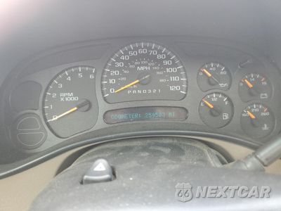 Zdjęcie 9 z 15 samochodu: 2006 GMC YUKON VIN:1GKEC13T76J107658 - miniatura