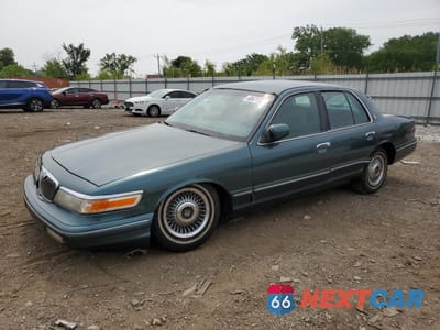 1995 MERCURY GRAND MARQUIS GS 2MELM74W1SX652850 - główne zdjęcie licytacji z USA - miniatura