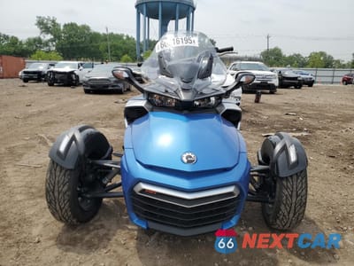 Drugie zdjęcie samochodu z przodu: 2017 CAN-AM SPYDER ROADSTER F3 VIN:2BXRDCD26HV000005 - miniatura