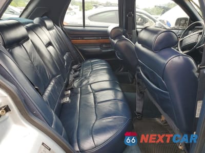 Zdjęcie 10 z 12 samochodu: 1992 MERCURY GRAND MARQUIS LS VIN:2MECM75W3NX713196 - miniatura