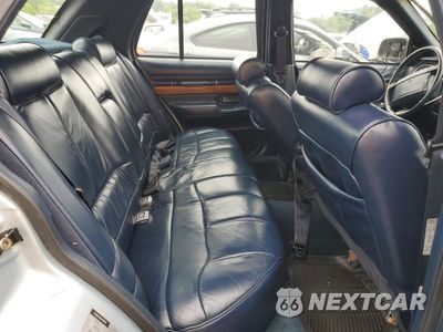 Zdjęcie 10 z 12 samochodu: 1992 MERCURY GRAND MARQUIS LS VIN:2MECM75W3NX713196 - miniatura