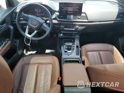 Zdjęcie 8 z 15 samochodu: 2021 AUDI Q5 PREMIUM VIN:WA1AAAFY2M2014992 - miniatura